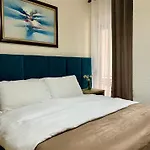 Ibiza 3* 골렘